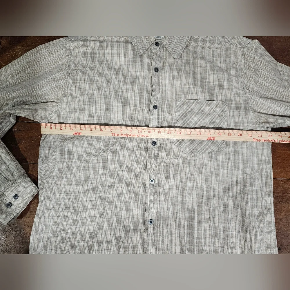 North Face Men's Light‎ Brown and Off White Plaid Button-Up Shirt Size XL